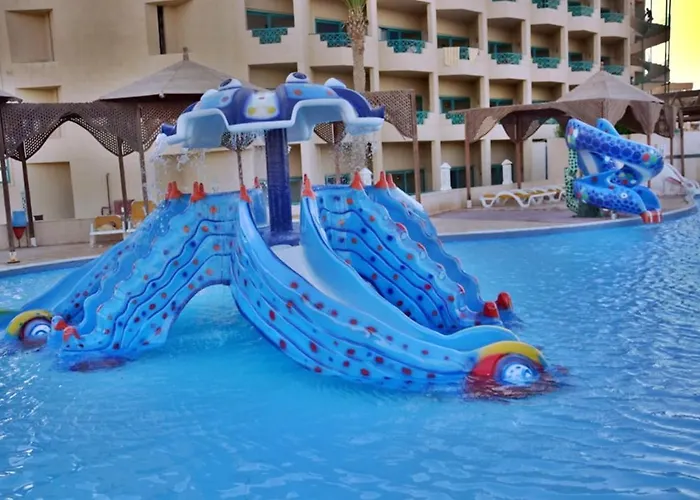 Hotelux Marina Üdülőközpont