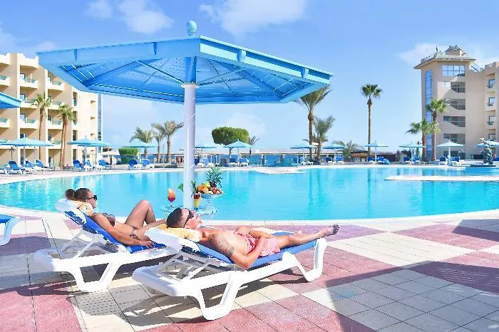 Hotelux Marina Üdülőközpont 4*