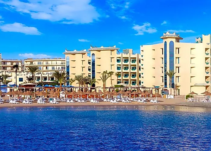 Üdülőközpont Hotelux Marina Gurdaka