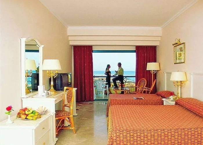 Hotelux Marina Üdülőközpont Gurdaka