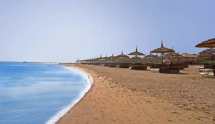 Üdülőközpont Hotelux Marina 4*