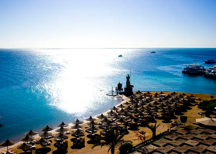 Hotelux Marina 4*