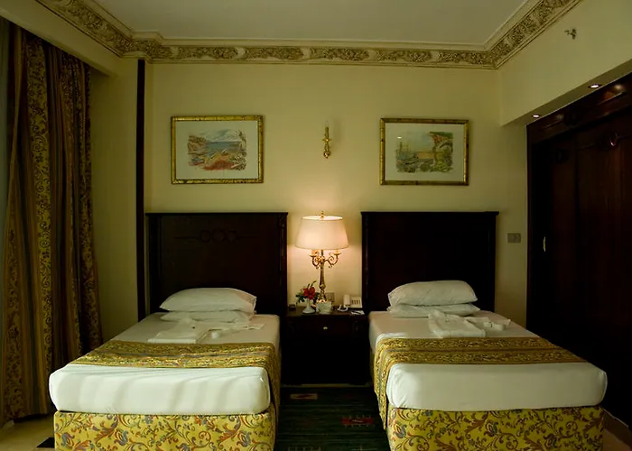 Hotelux Marina Üdülőközpont