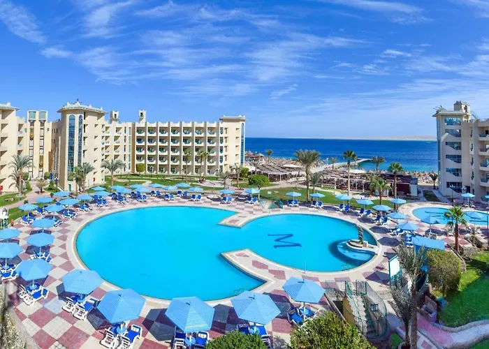 Hotelux Marina 4*