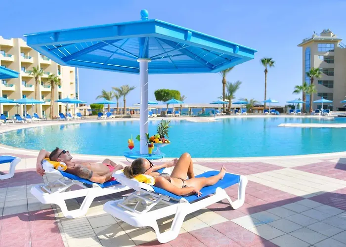Hotelux Marina 4* Gurdaka