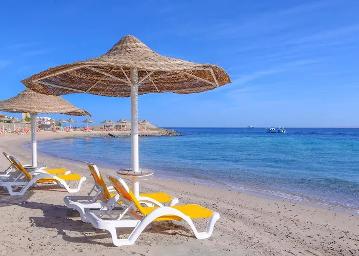 Hotelux Marina Resort 4*