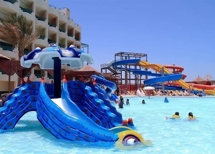 Hotelux Marina 4*