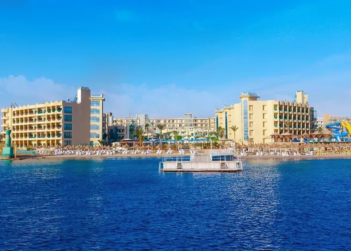 Üdülőközpont Hotelux Marina Gurdaka